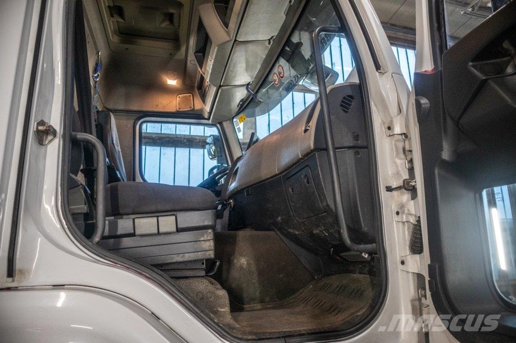 Renault KERAX 380DXI-8x4+PK18TM/3EXT 平板式/側卸式卡車