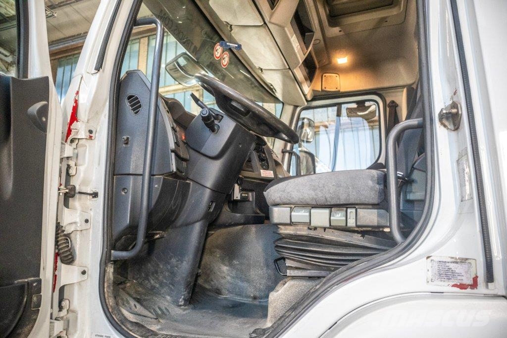 Renault KERAX 380DXI-8x4+PK18TM/3EXT 平板式/側卸式卡車