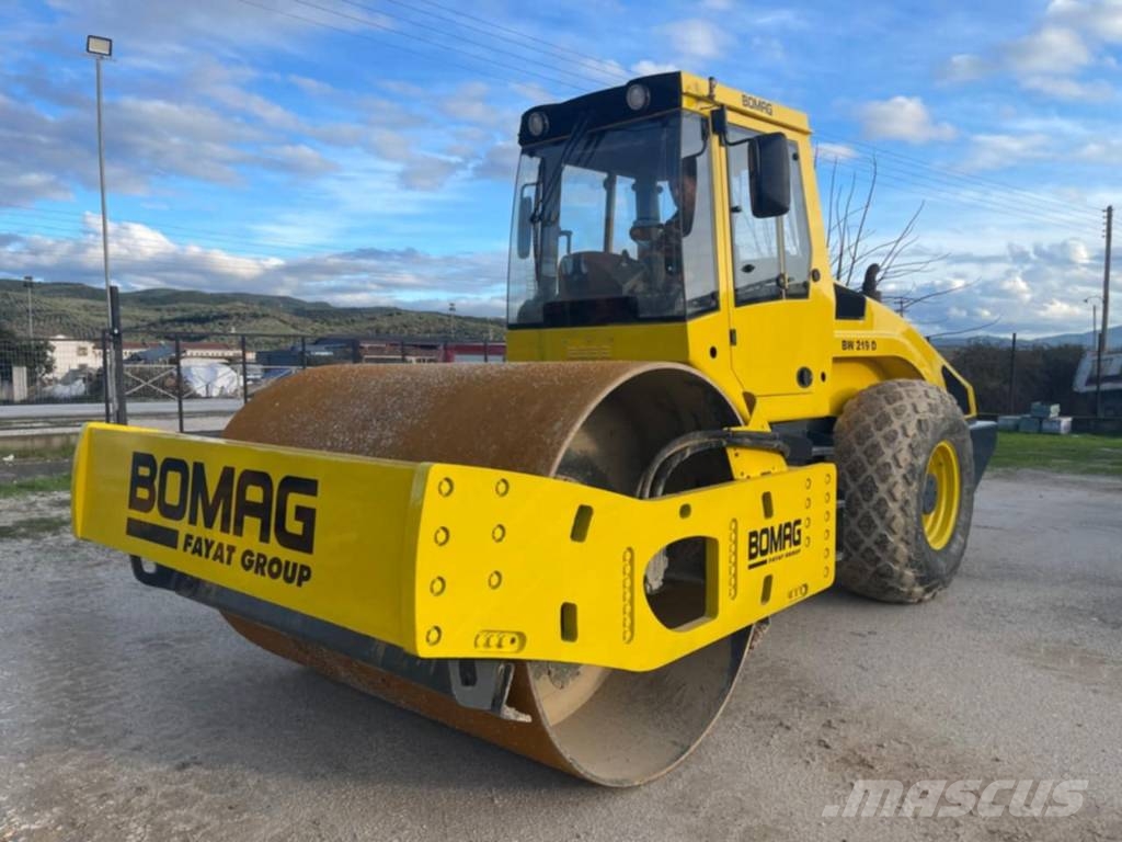 Bomag ΟΔΟΣΤΡΩΤΗΡΑΣ 기타 롤러
