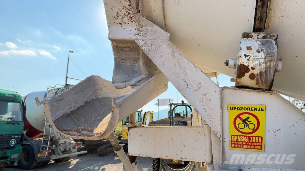 Mercedes-Benz AXOR 3240 8X4 MIXER - LIEBHERR 9m3 Avtomešalci za beton