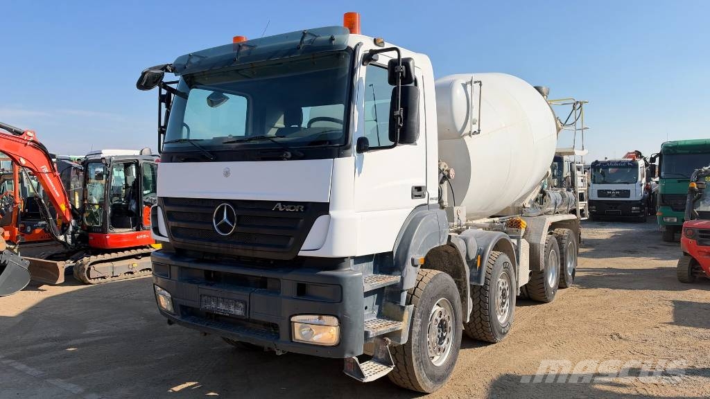 Mercedes-Benz AXOR 3240 8X4 MIXER - LIEBHERR 9m3 Avtomešalci za beton
