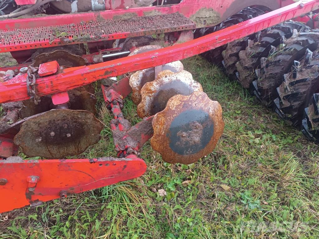 Horsch Pronto 4 DC Sējmašīnas