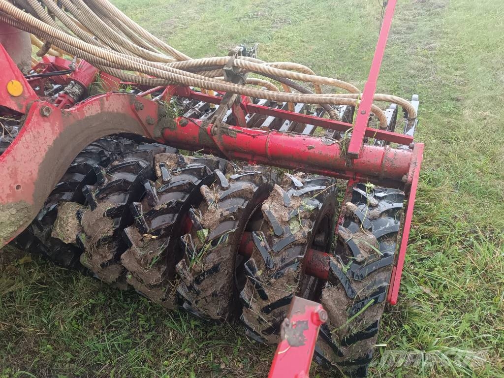 Horsch Pronto 4 DC Sējmašīnas