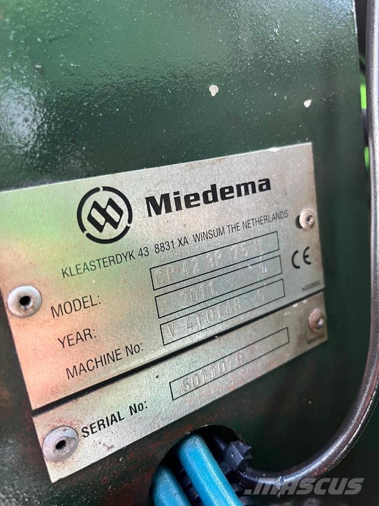 Miedema CP42 3P 75 معدات زراعة البطاطس