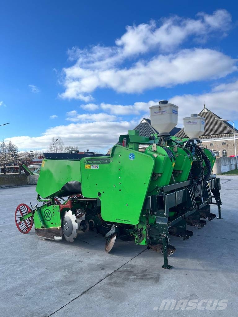 Miedema CP42 3P 75 معدات زراعة البطاطس