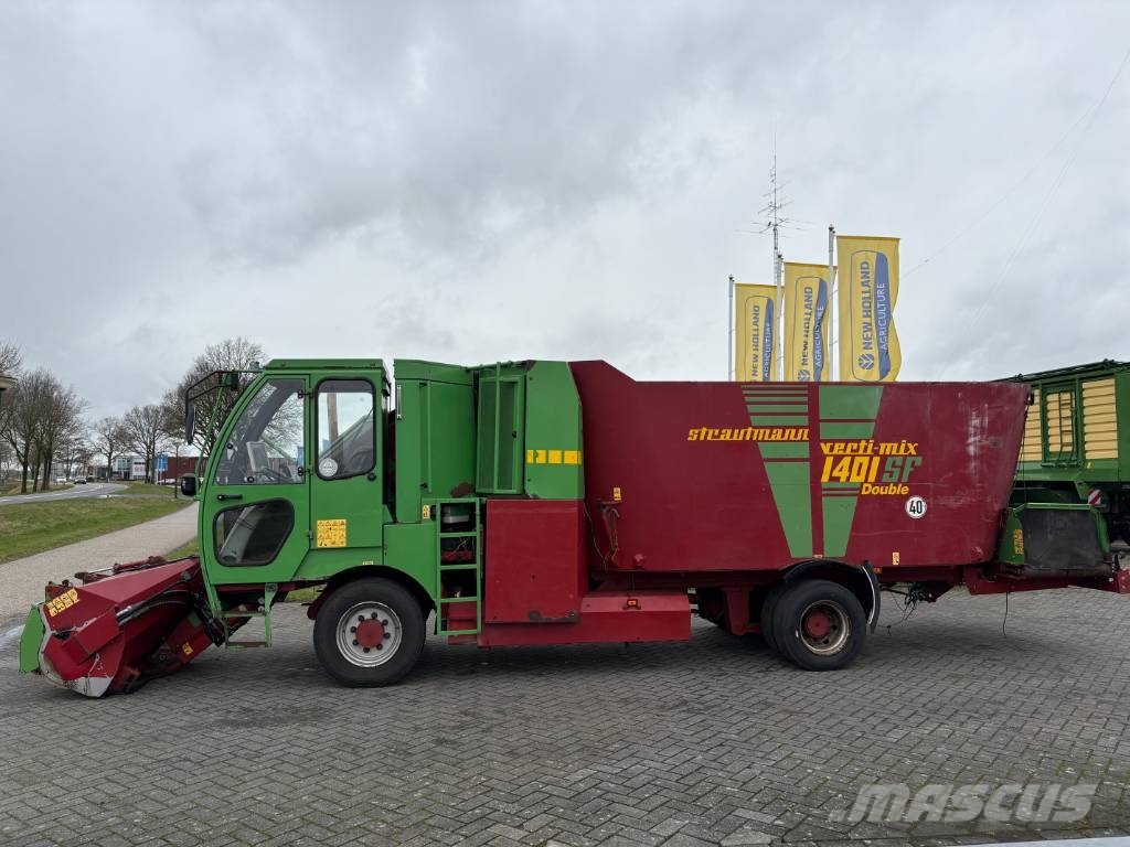 Strautmann Vertimix 1401 SF 動物進料機