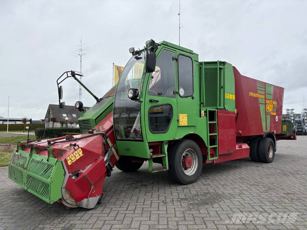 Strautmann Vertimix 1401 SF 動物進料機