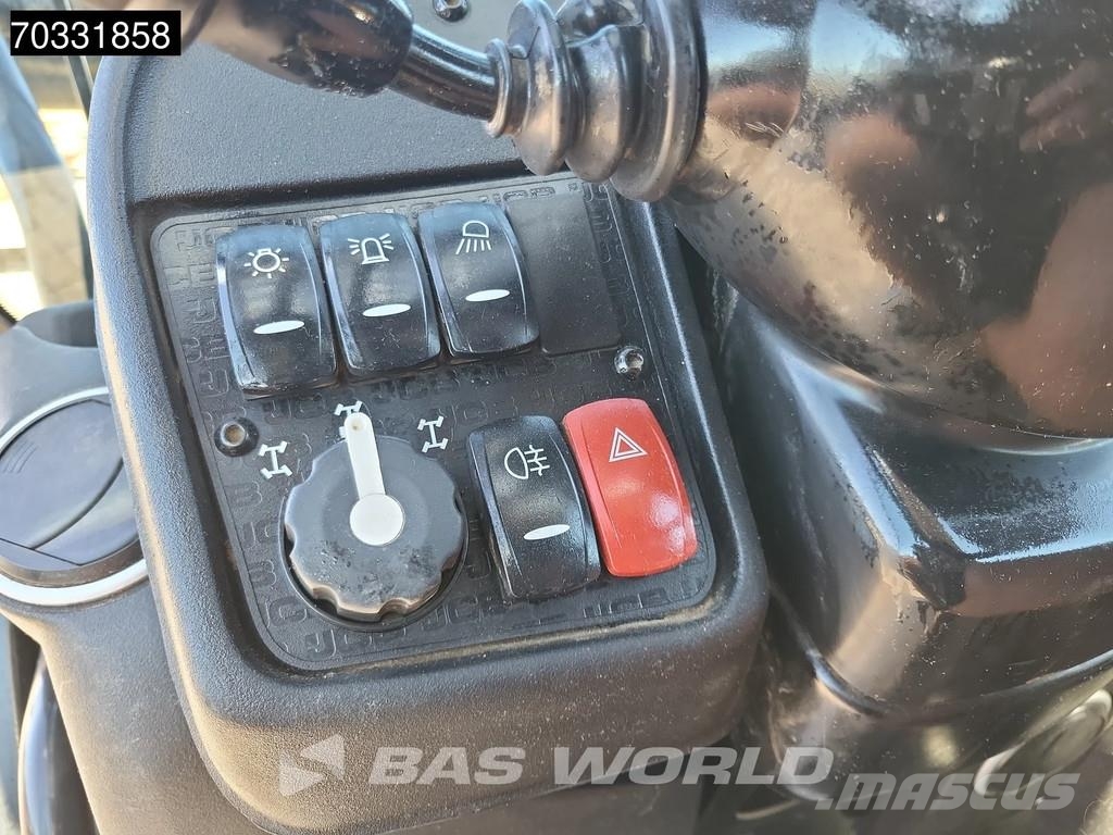 JCB 540-140 Sway - A/C Verreikers