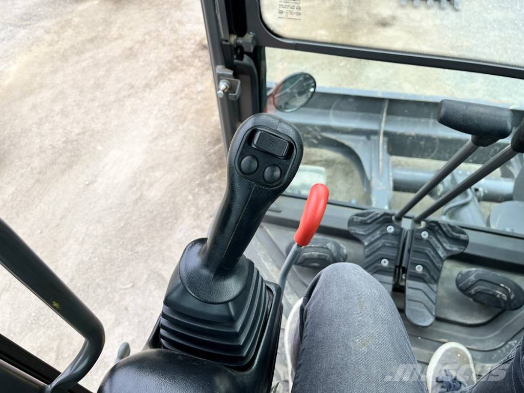 Volvo ECR88D Bageri guseničari