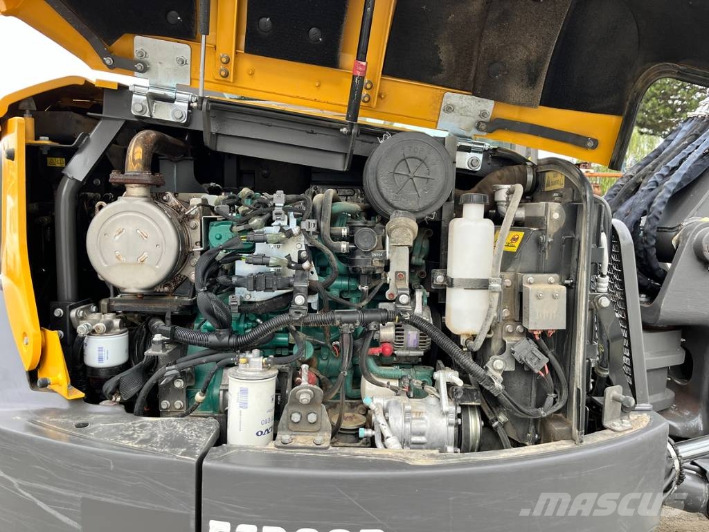 Volvo ECR88D Bageri guseničari
