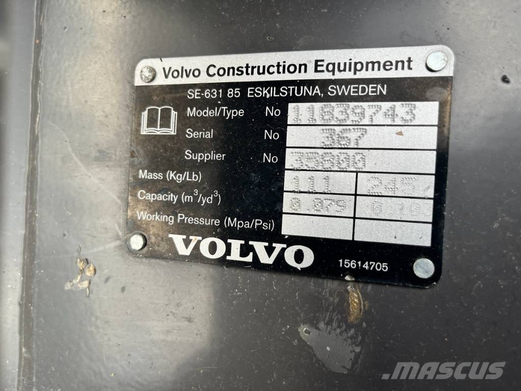 Volvo ECR88D Bageri guseničari