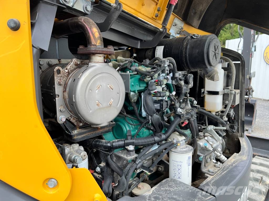 Volvo ECR88D Bageri guseničari