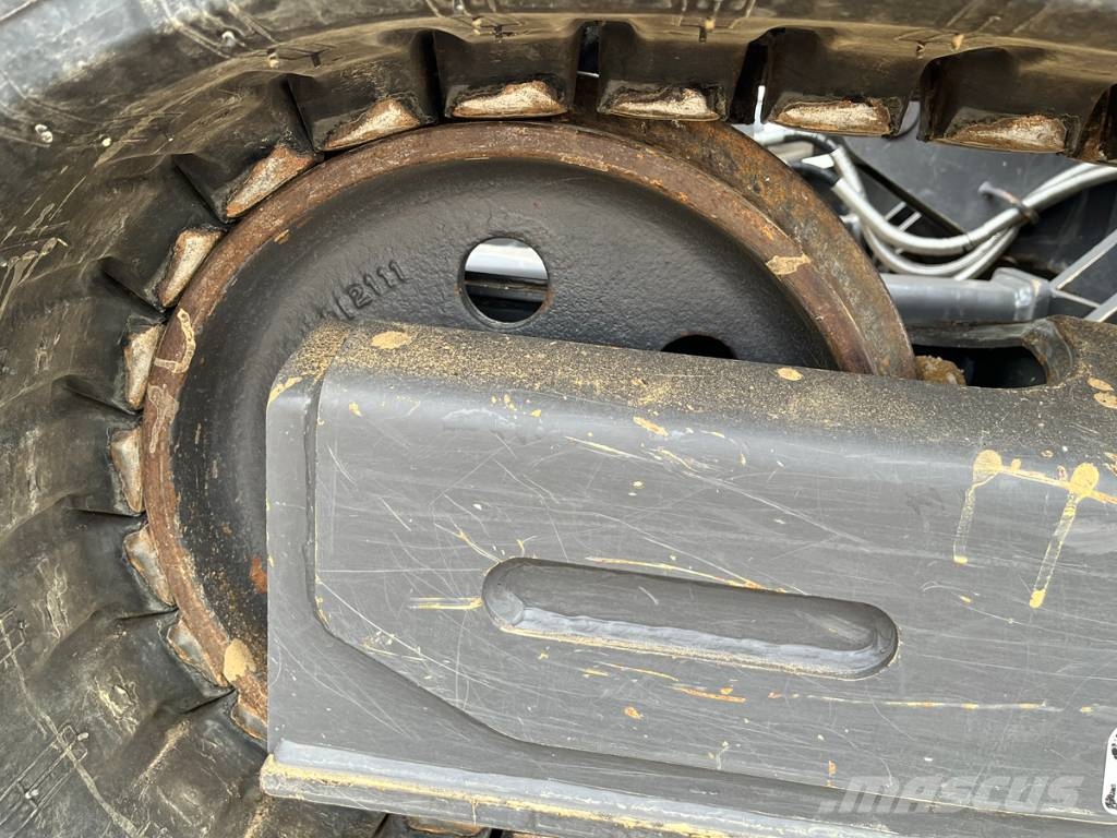Volvo ECR88D Bageri guseničari