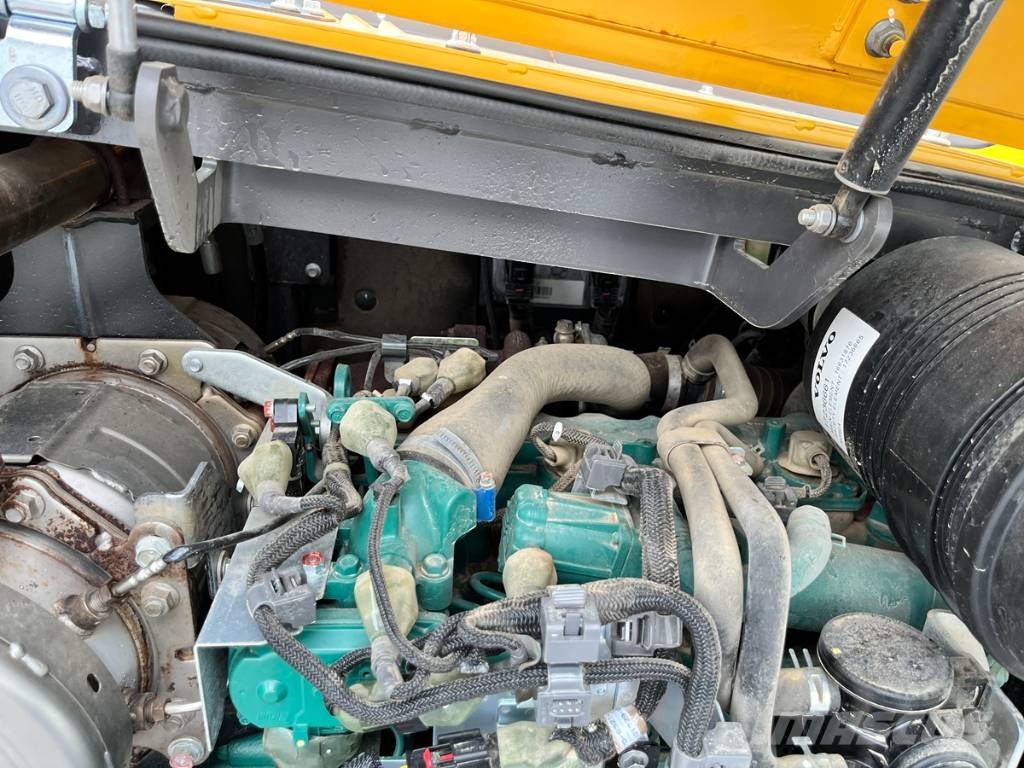 Volvo ECR88D Bageri guseničari