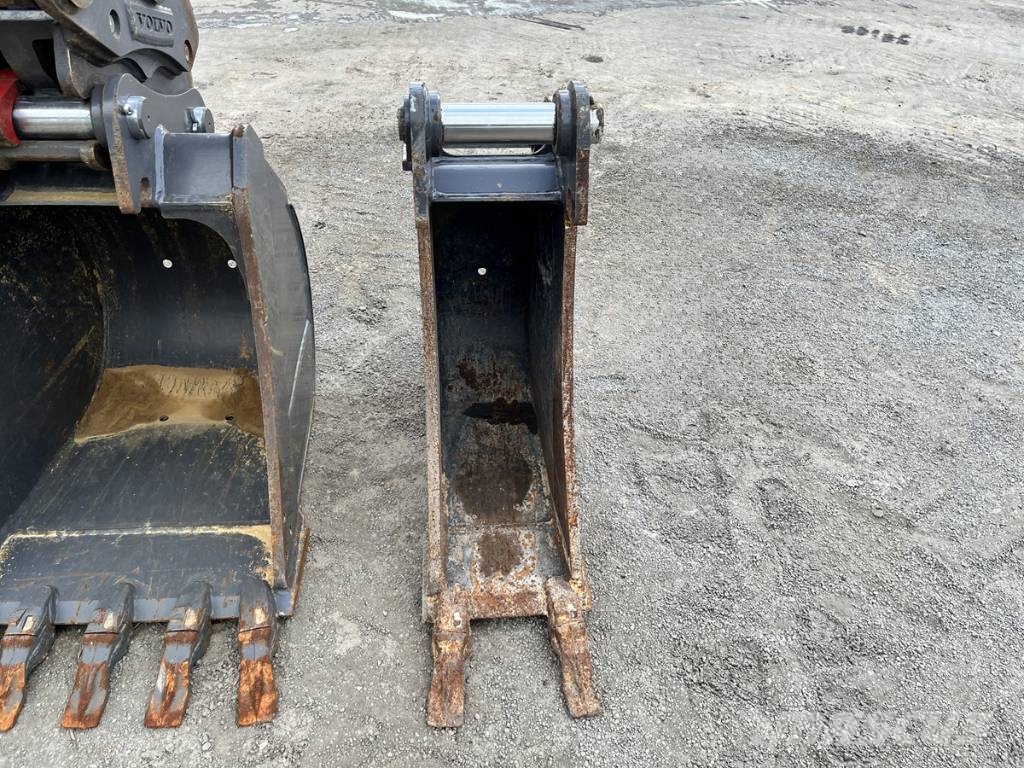 Volvo ECR88D Bageri guseničari
