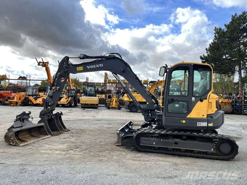 Volvo ECR88D Bageri guseničari