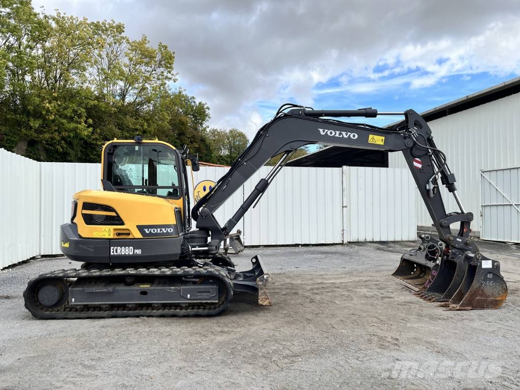 Volvo ECR88D Bageri guseničari