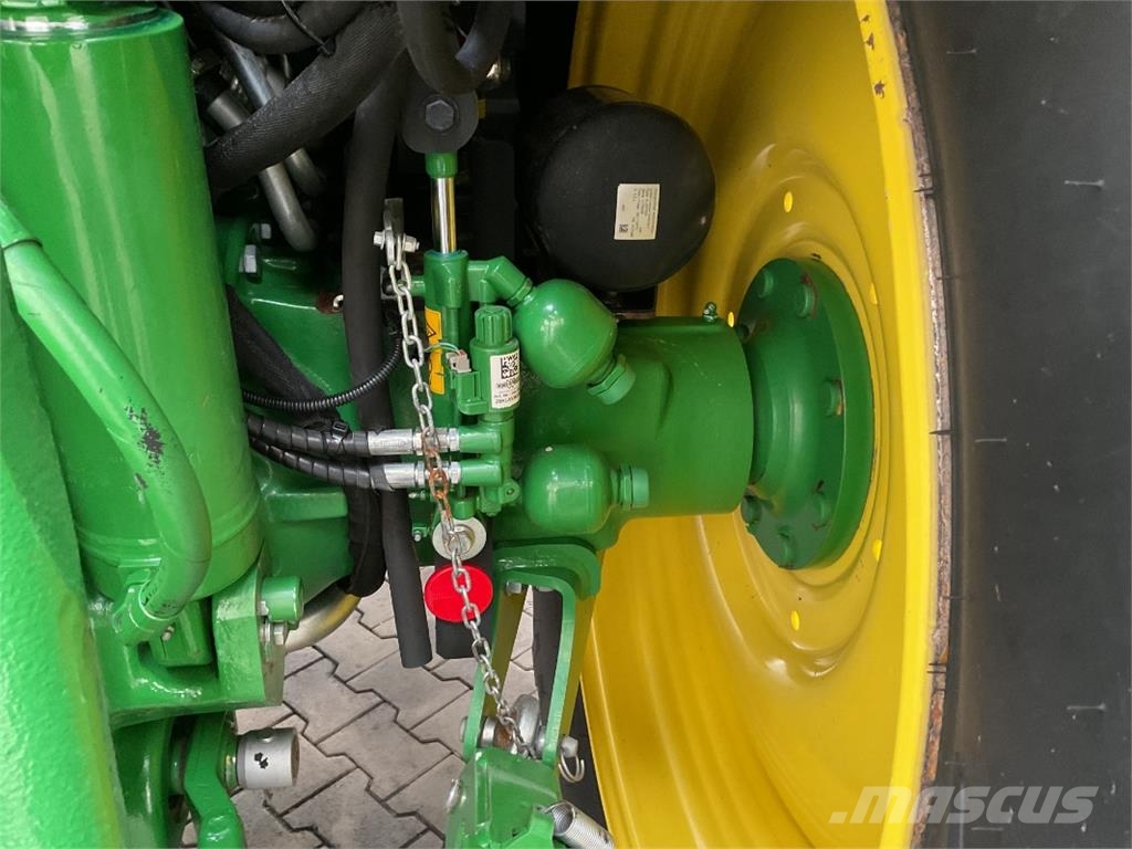 John Deere 6155R 曳引機