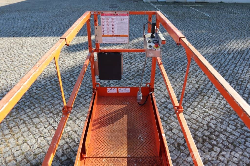 SkyJack SJ III 3220 Škaraste platforme