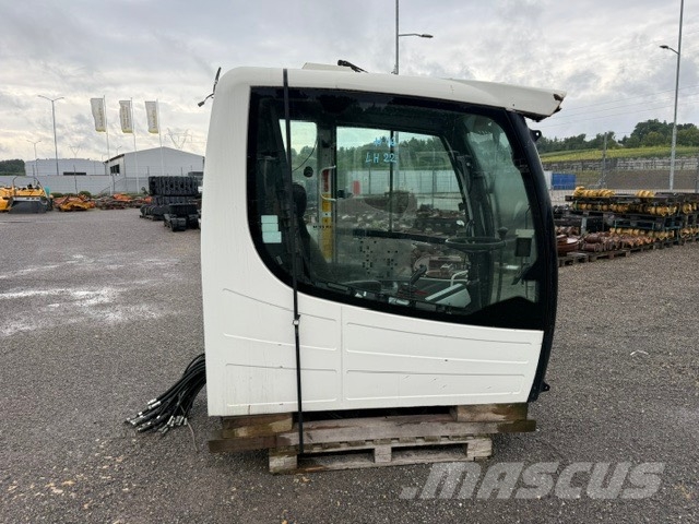 Liebherr LH 22 USED CAB Cabine en interieur