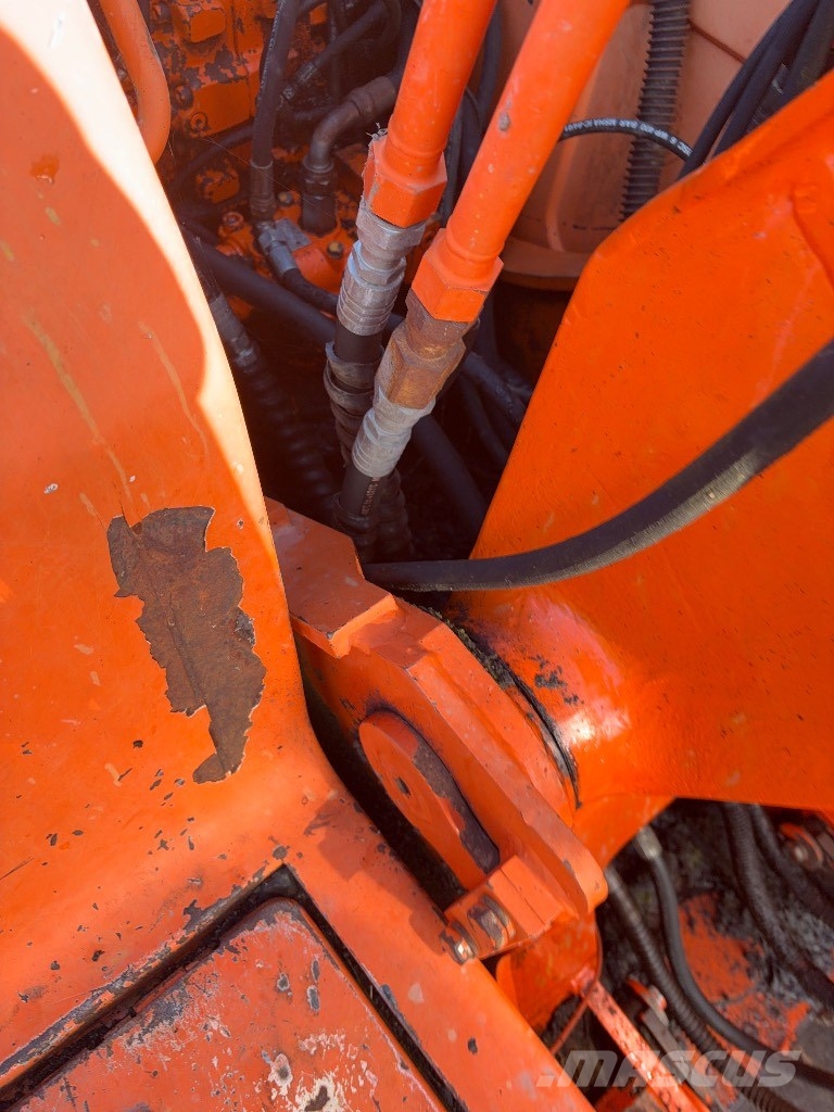 Daewoo Doosan 130 Excavadoras de cadenas