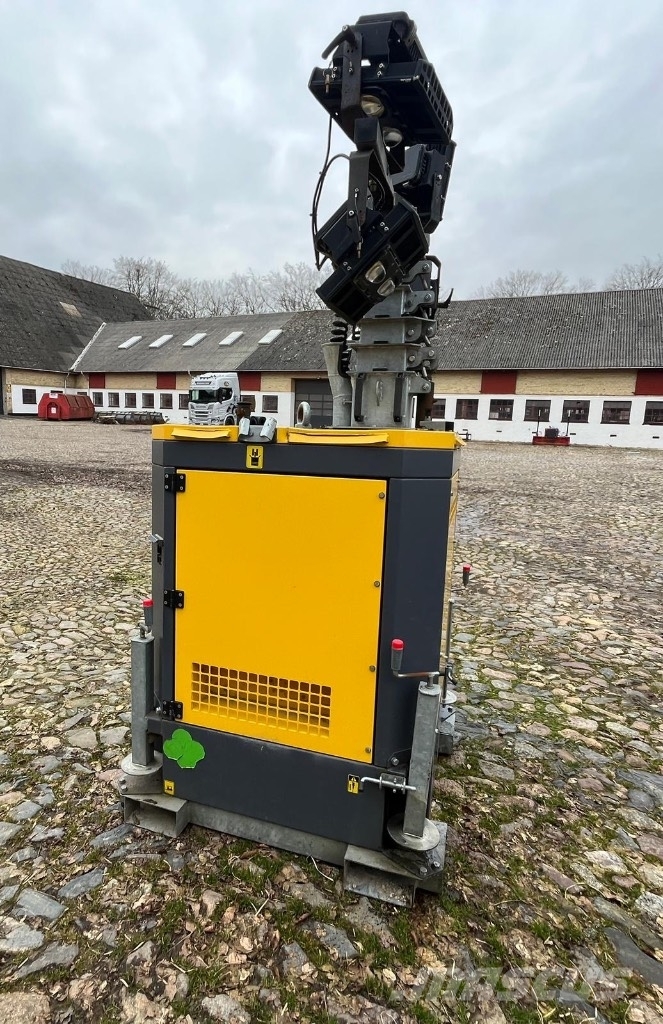 Atlas Copco Hilight B5+ 拖车式灯塔