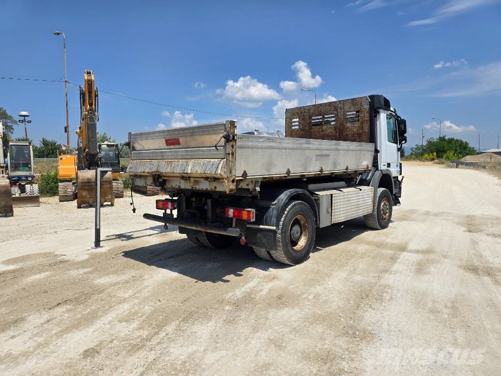 Mercedes-Benz Actros 1844 4X4 傾卸式卡車