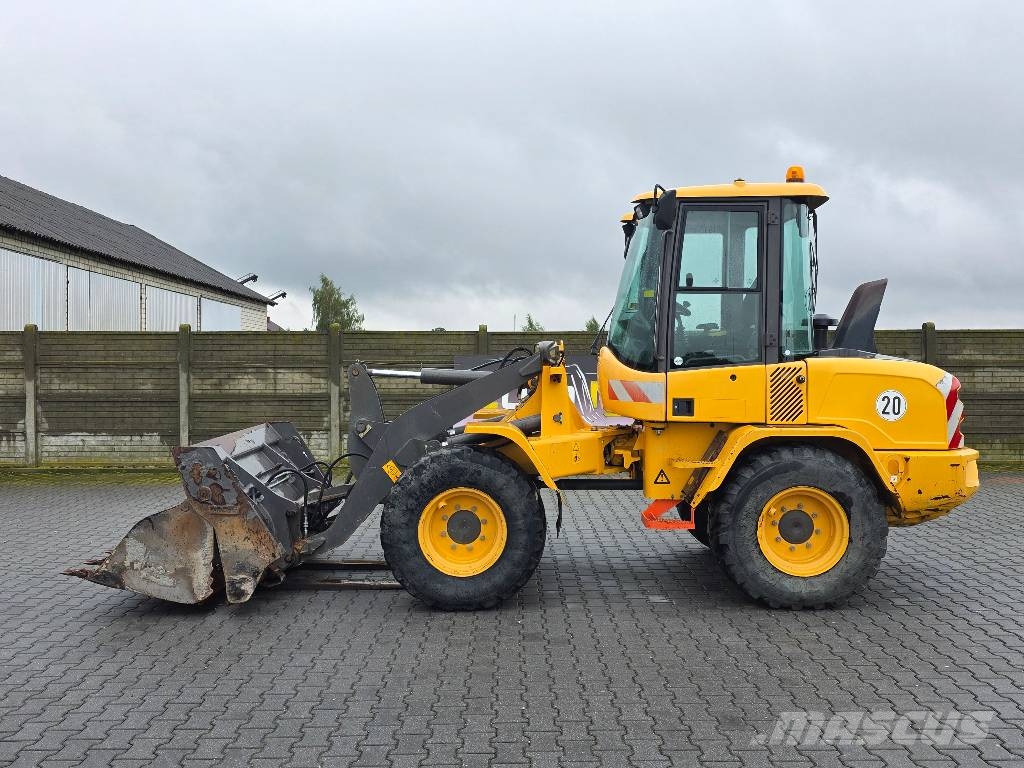 Volvo L35G, 2016 ROK, ŁYŻKA OTWIERANA + WIDŁY 輪胎式裝載機