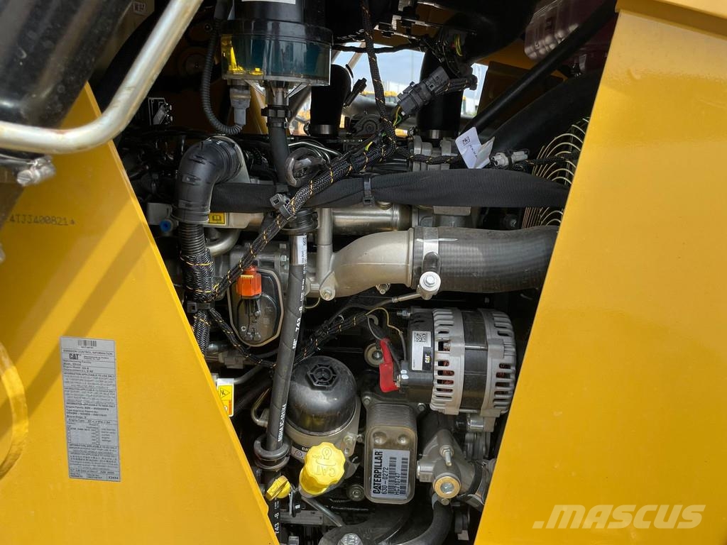CAT 424 Εκσκαφείς Φορτωτές τύπου JCB