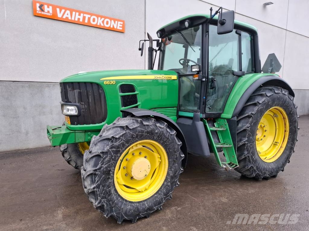 John Deere 6630 الجرارات