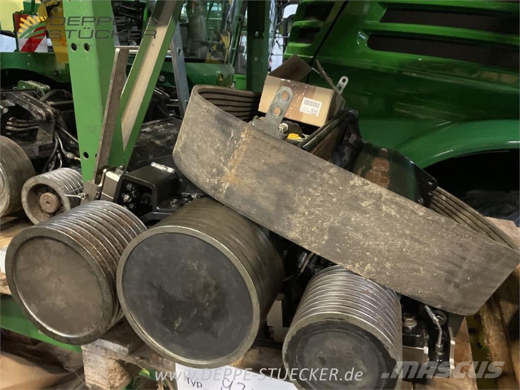 John Deere 9700i Další