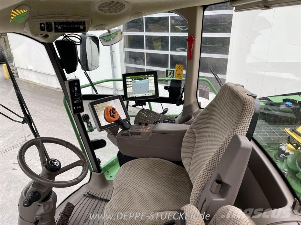 John Deere 9700i Další