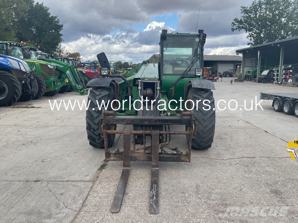 John Deere 3400 مناولات متداخلة