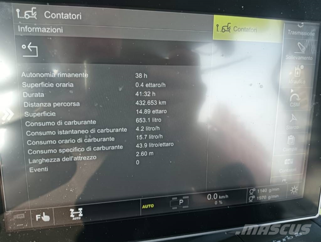 CLAAS Axion 870 Cmatic Traktorok