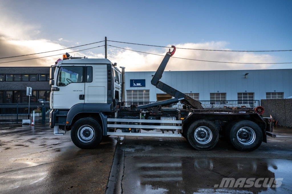 MAN TGA 33.430 BB Hákový nosič kontajnerov