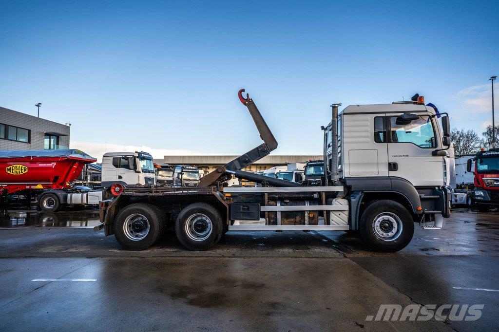 MAN TGA 33.430 BB Hákový nosič kontajnerov