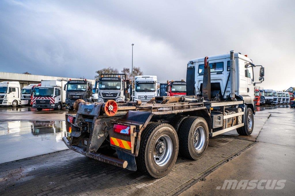 MAN TGA 33.430 BB Hákový nosič kontajnerov