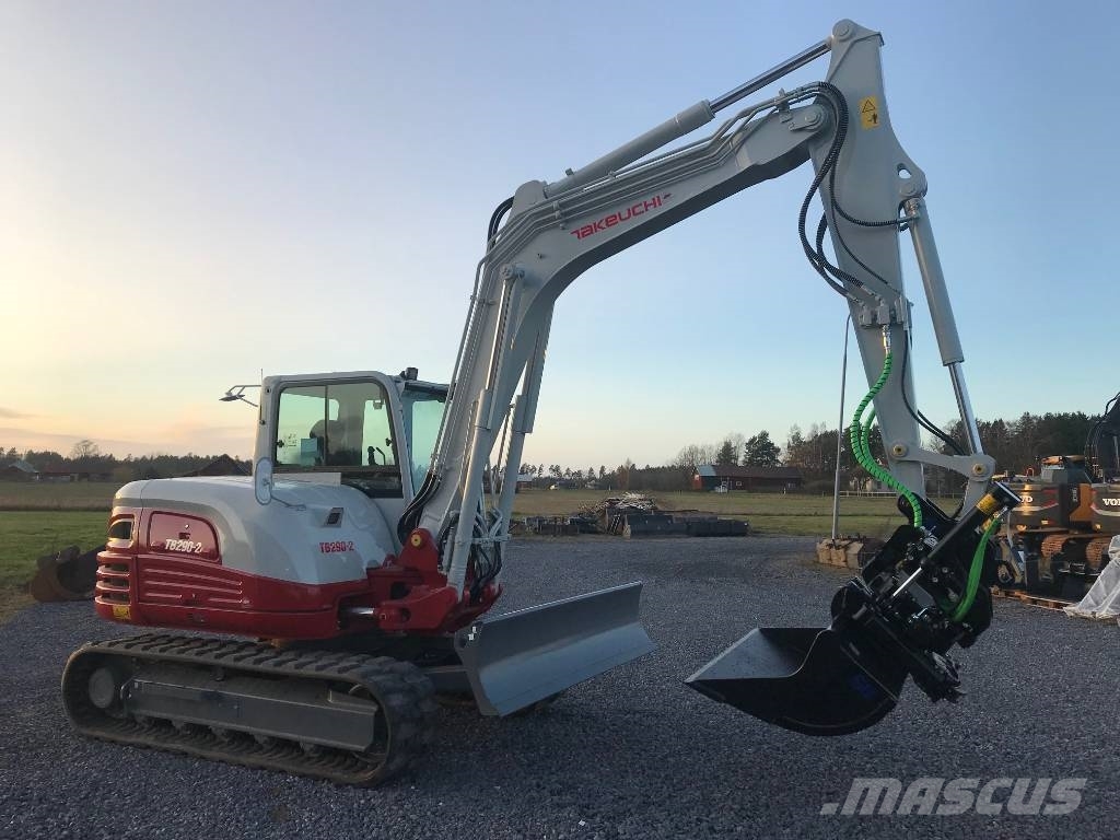 Takeuchi TB290-2 Excavadoras 7t - 12t