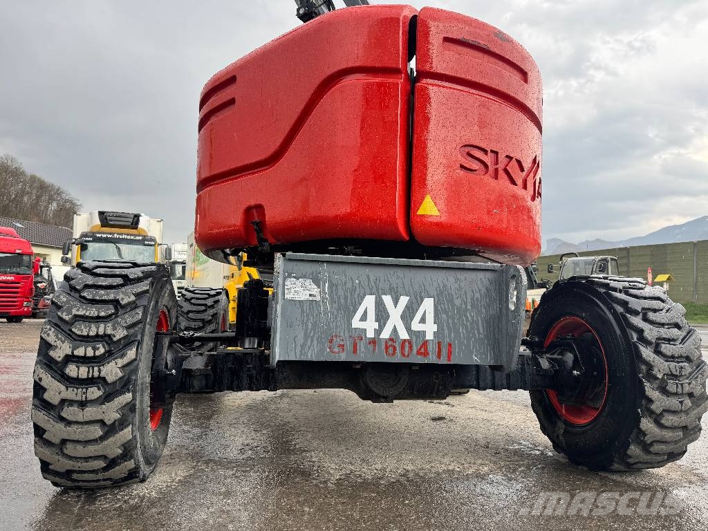 SkyJack SJ 46 Allrad 4x4 Diesel 16 Meter Teleskoparbeitsbü Nacele cu brat telescopic