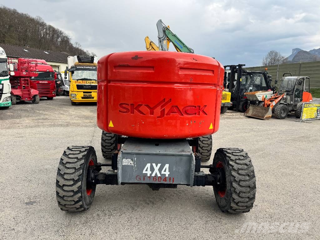 SkyJack SJ 46 Allrad 4x4 Diesel 16 Meter Teleskoparbeitsbü Nacele cu brat telescopic