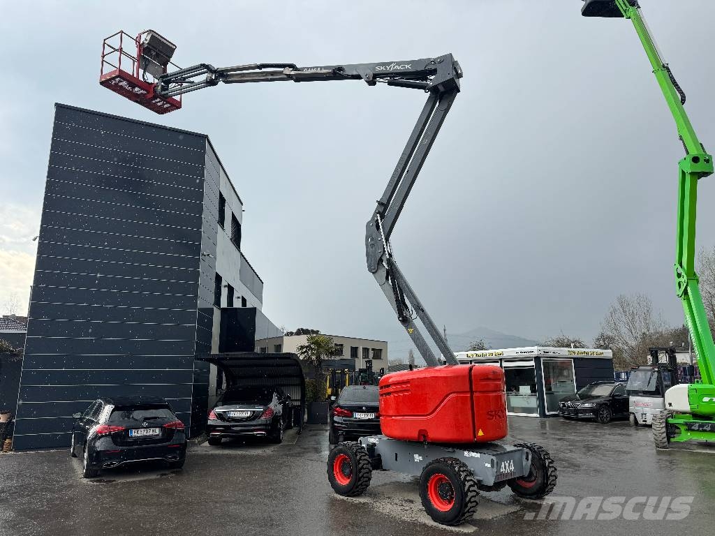 SkyJack SJ 46 Allrad 4x4 Diesel 16 Meter Teleskoparbeitsbü Nacele cu brat telescopic