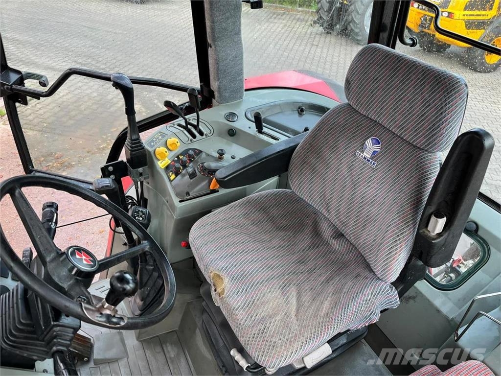 Massey Ferguson 6180 A Frontlader Tractoren