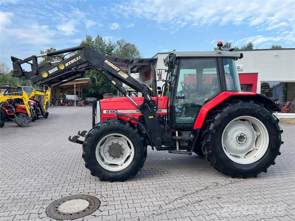 Massey Ferguson 6180 A Frontlader Tractoren