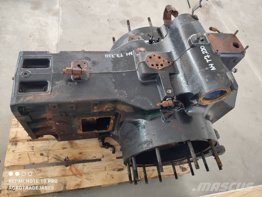 New Holland Rear axle housing 84219618 14012 New Holland T7.22 Коробка передач