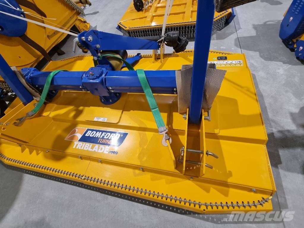 Bomford Triblade 3000 - Flail movers Slåmaskiner