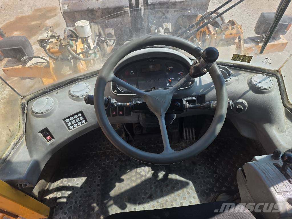 Volvo L 60 E 휠로우더