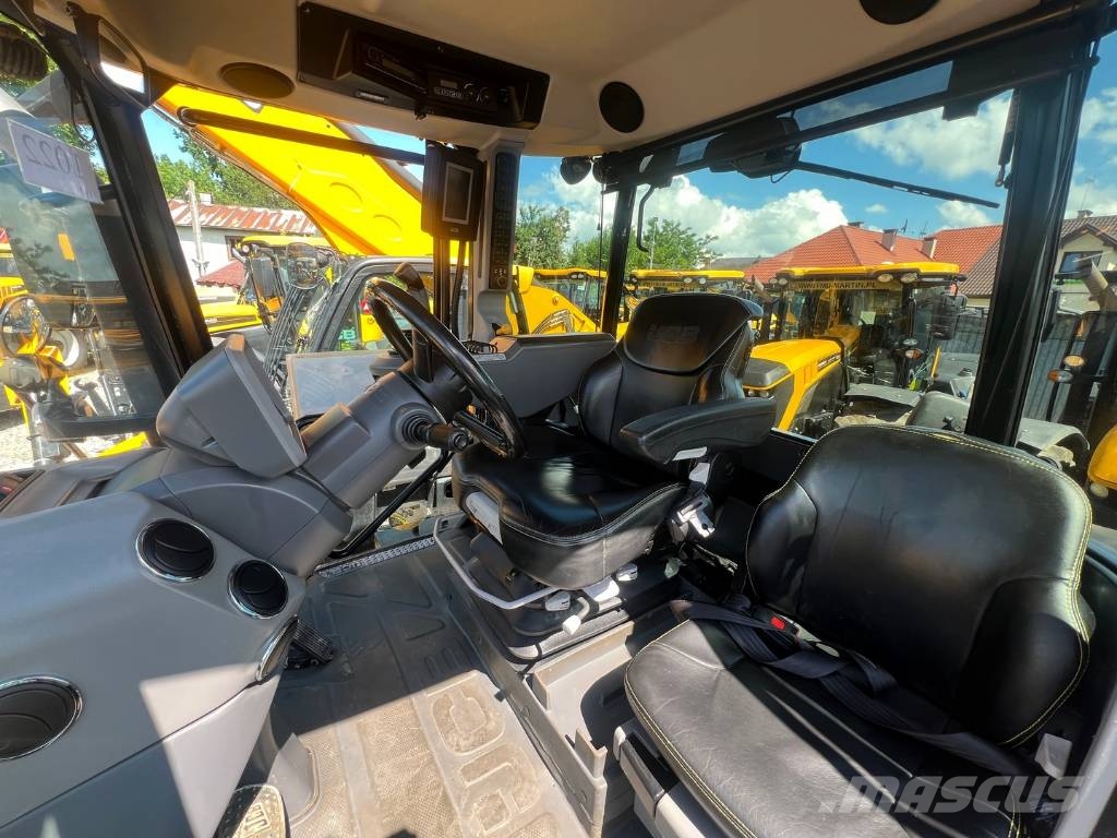 JCB Fastrac 4220 Traktorit