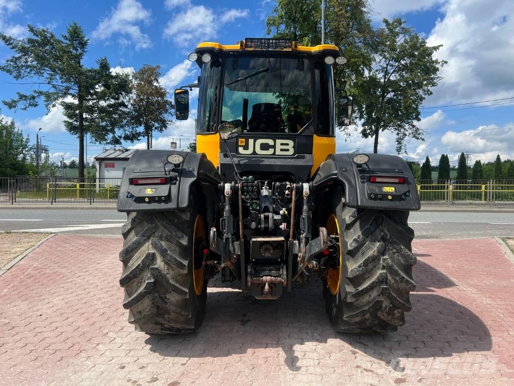 JCB Fastrac 4220 Traktorit