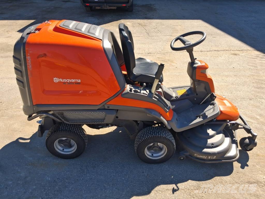 Husqvarna RC320TS AWD ركوب الحشائش