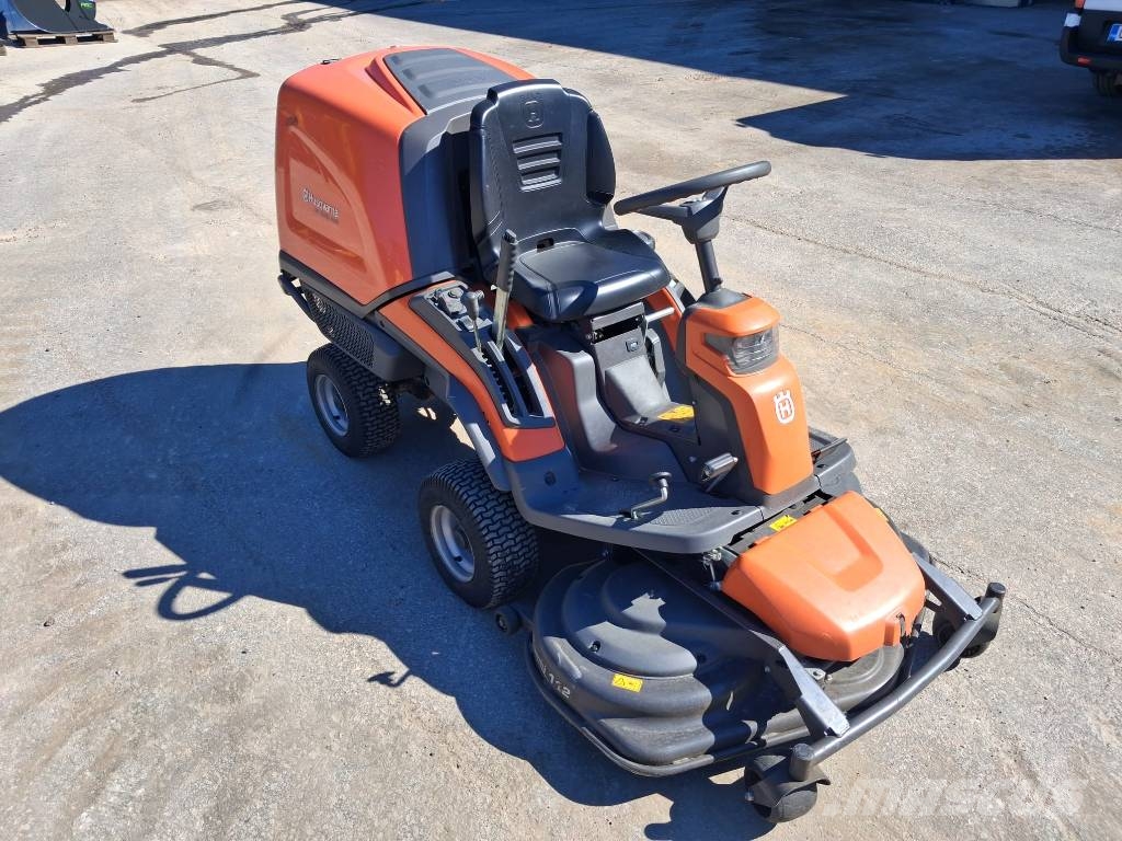 Husqvarna RC320TS AWD ركوب الحشائش